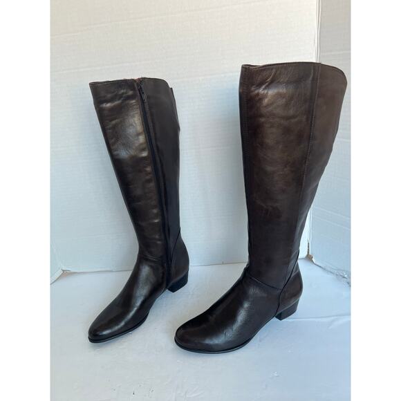 NWOT Everybody by B.Z. Moda Brown Leather Knee High Zipper Almond Toe Boots 6.5 - Picture 1 of 14